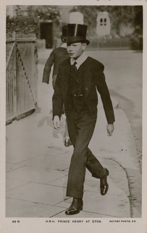 Postkort af HKH Prins Henrik i Eton, sendt i 1913 af English Photographer