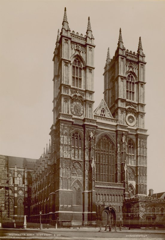 Postkort med et billede af vestfronten af Westminster Abbey af English Photographer