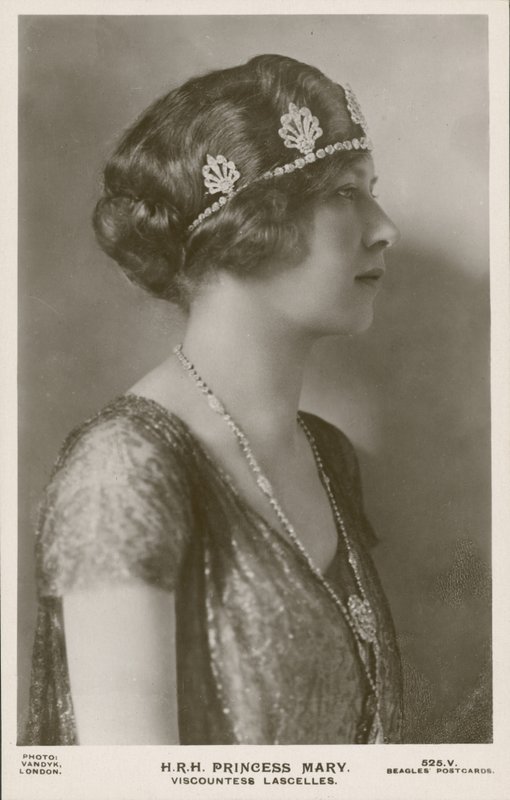 Prinsesse Mary, Viscountesse Lascelles (s/h-billede) af English Photographer