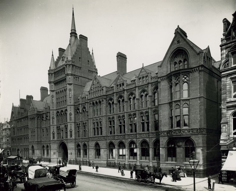 Prudential Building, Holborn, London af English Photographer