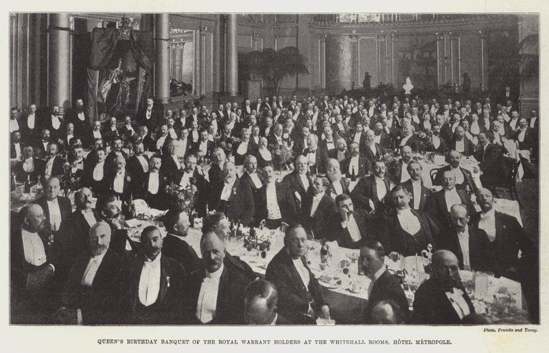 Dronningens fødselsdagsbanket for de kongelige warrantindehavere i Whitehall Rooms, Hotel Metropole af English Photographer