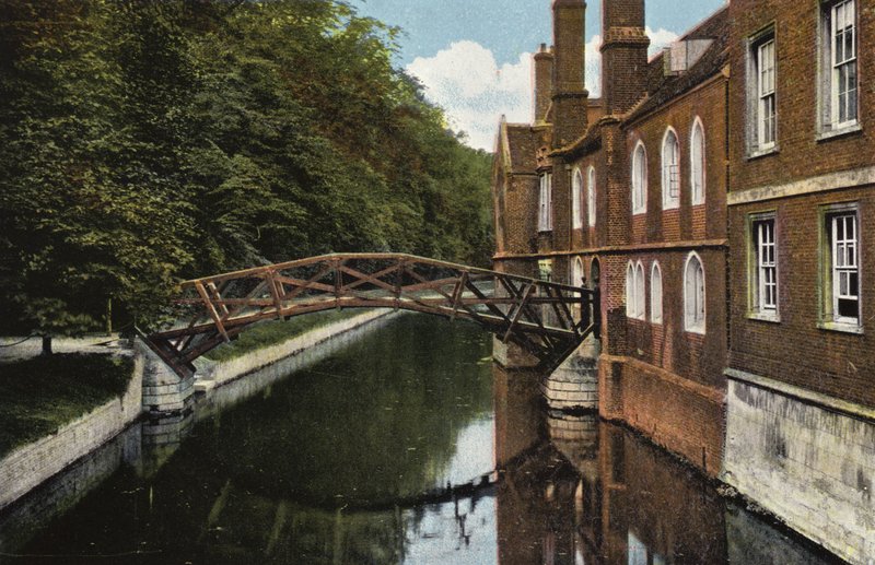 Queens College, Broen af English Photographer