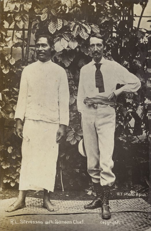 Robert Louis Stevenson med en samoansk høvding af English Photographer