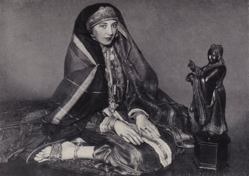 Rosita Forbes (s/h foto) af English Photographer