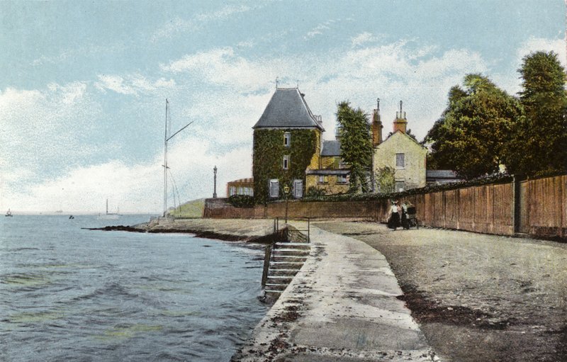 Royal Yacht Squadron Club House, Cowes af English Photographer
