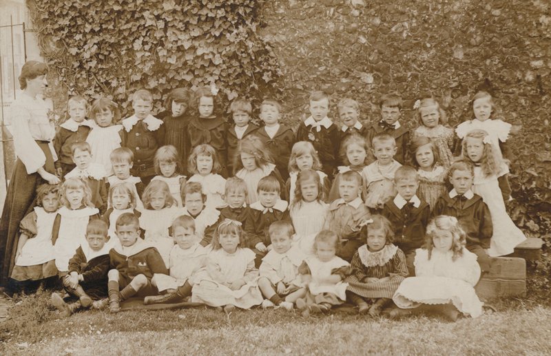 Skolebørn, Norfolk, begyndelsen af det 20. århundrede (s/h-foto) af English Photographer