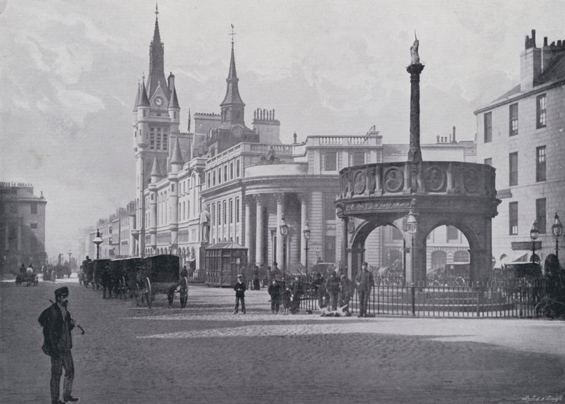 Skotland: Aberdeen, Market Cross og kommunale bygninger (s/h foto) af English Photographer