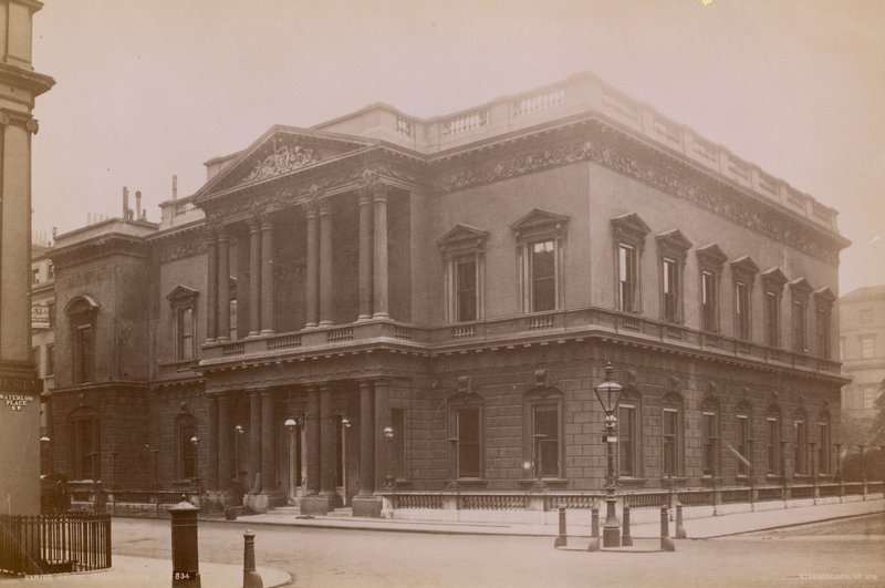 Senior United Service Club, London af English Photographer