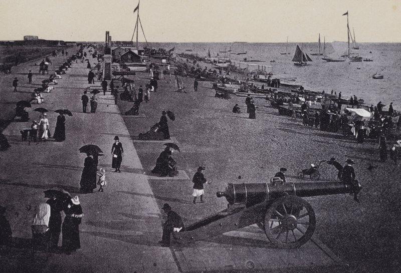 Southsea Beach (s/h foto) af English Photographer