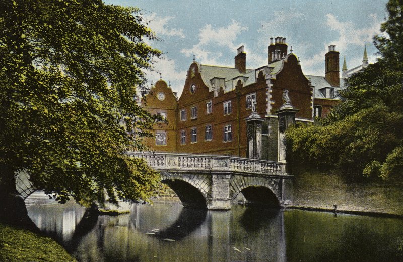 St. Johns College. Køkkenbro af English Photographer