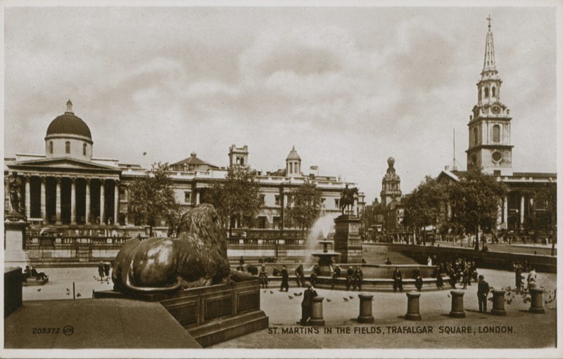 St Martins in the Fields, Trafalgar Square, London af English Photographer
