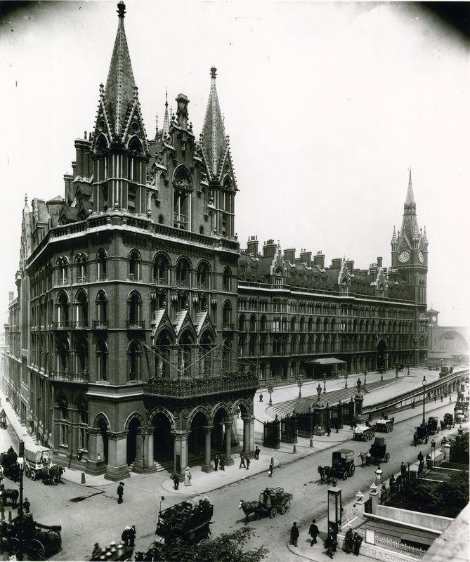 St Pancras Railway Station; fotografi fra april 1899 af English Photographer