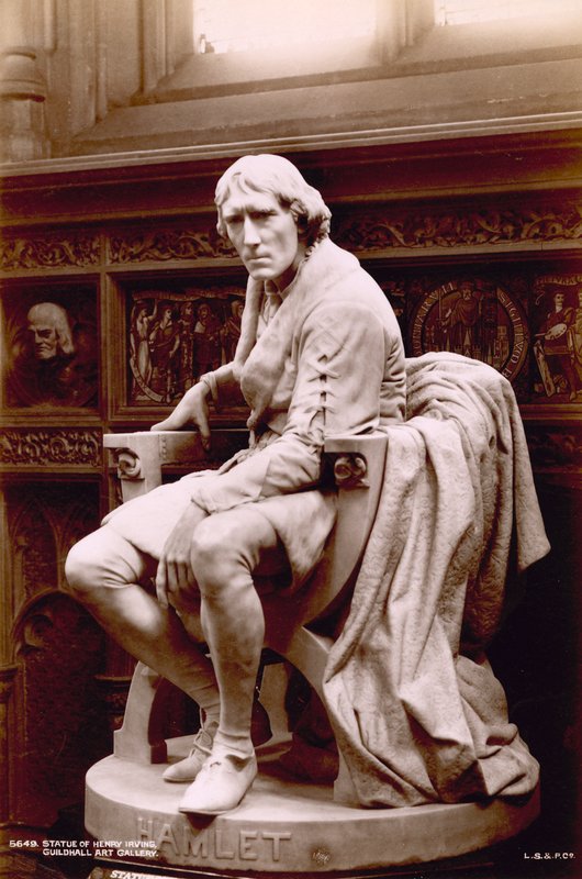 Statue af Henry Irving af English Photographer