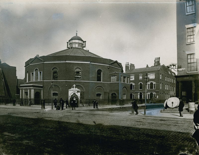 Surrey Chapel, Blackfriars Road, Southwark (Rowland Hills Chapel) af English Photographer