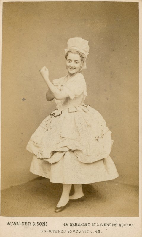 Susan Galton, skuespillerinde af English Photographer