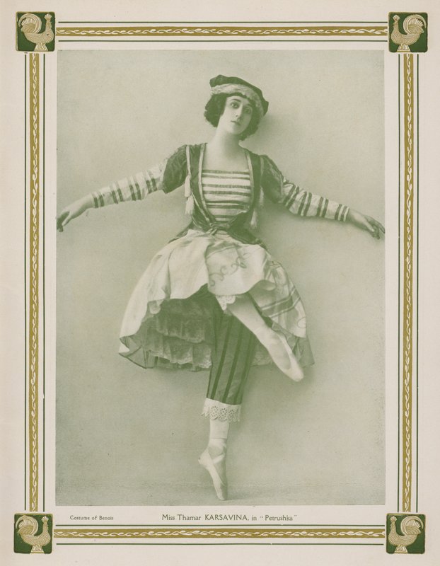 Tamara Karsavina, russisk prima ballerina, i en Ballets Russes-produktion af Igor Stravinskys ballet Petrushka (s/h-foto) af English Photographer