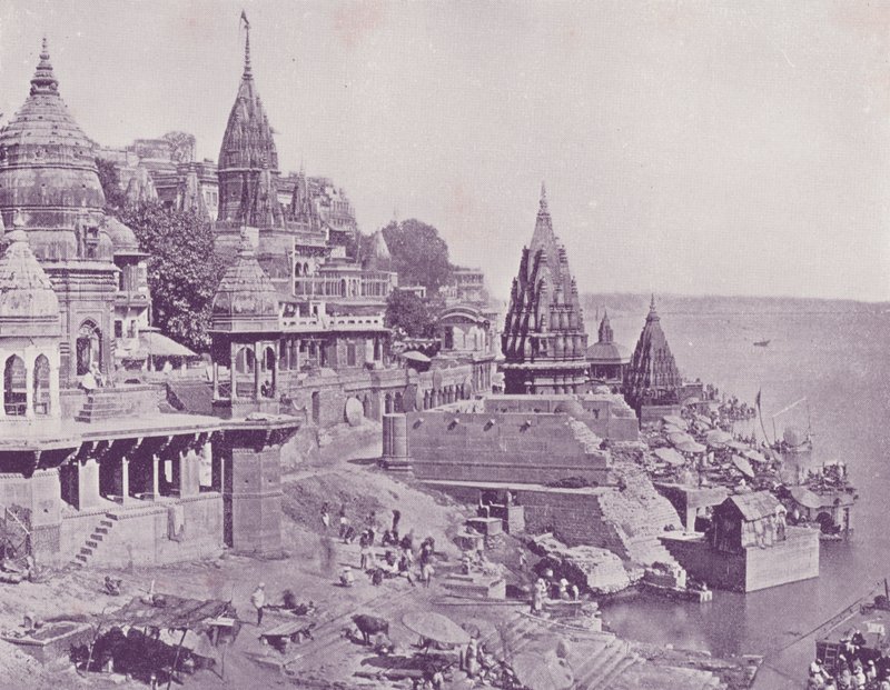 The Burning Ghat, Benares af English Photographer