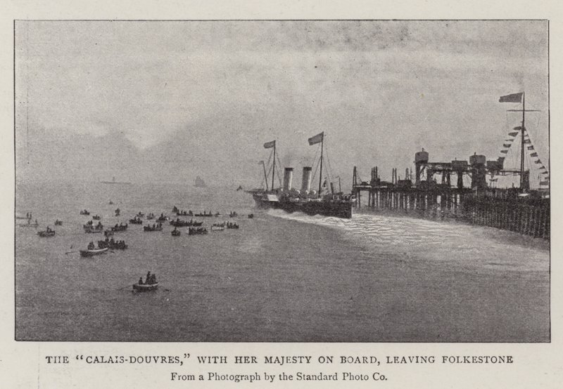 Calais-Douvres, med Hendes Majestæt ombord, forlader Folkestone af English Photographer