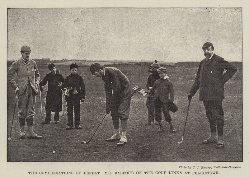 Nederlagets kompensation, hr. Balfour på Golf Links ved Felixstowe af English Photographer
