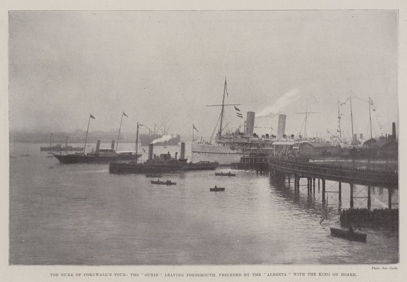 The Duke of Cornwalls Tour, Ophir forlader Portsmouth, forud for Alberta med kongen ombord af English Photographer