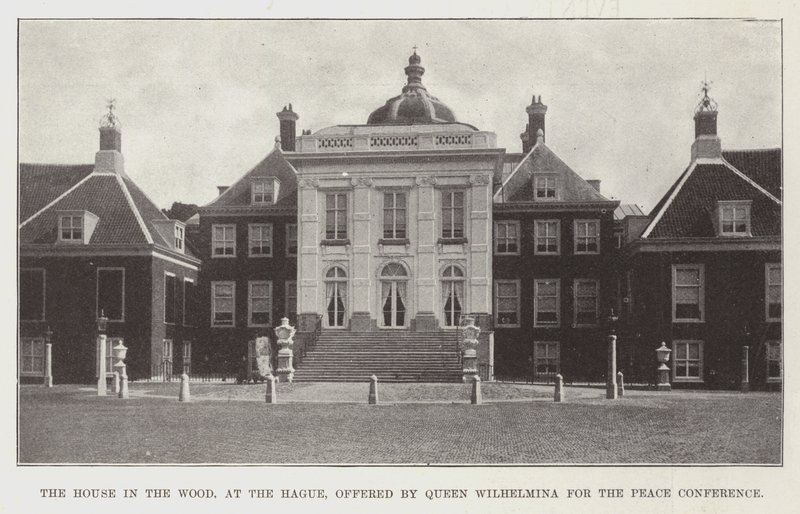 Huset i skoven, i Haag, tilbudt af dronning Wilhelmina til fredskonferencen af English Photographer