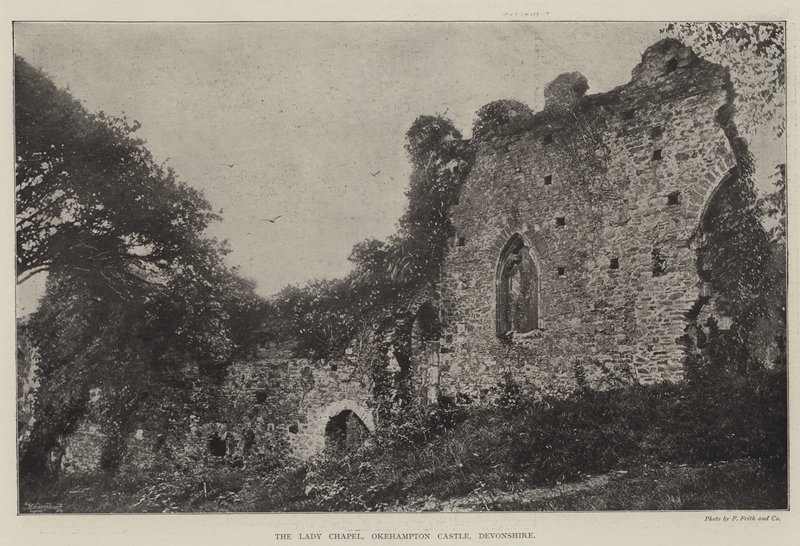 Lady Chapel, Okehampton Castle, Devonshire af English Photographer
