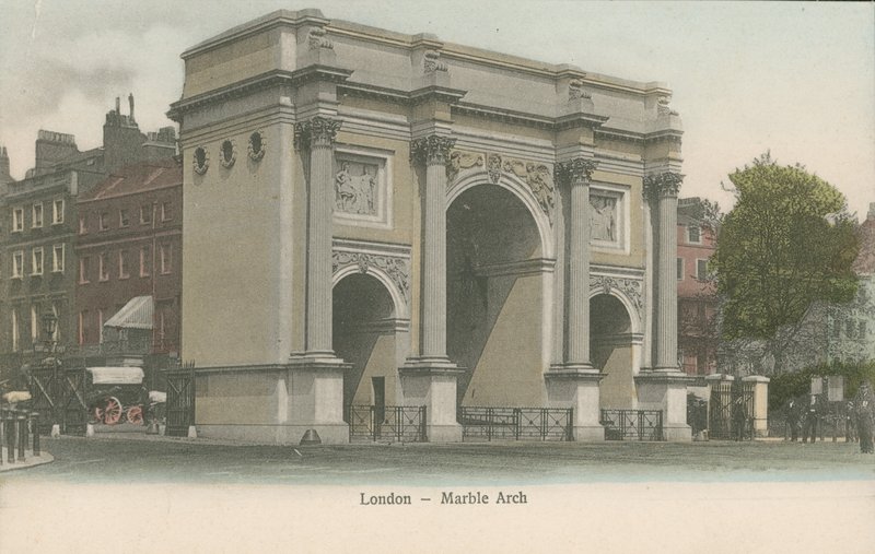 The Marble Arch, London af English Photographer