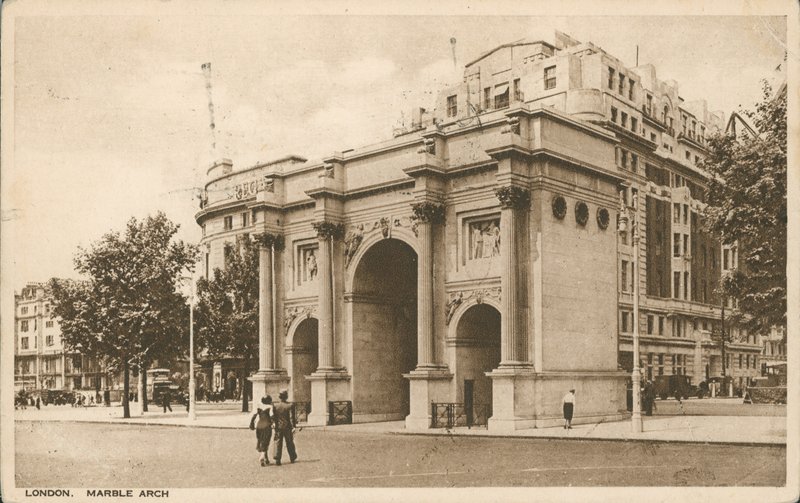 The Marble Arch, London af English Photographer