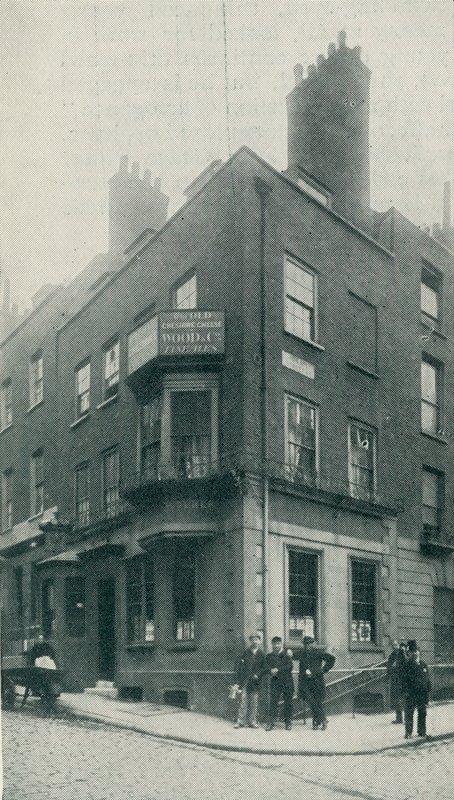 The Old Cheshire Cheese, Surrey Street, Strand, London af English Photographer