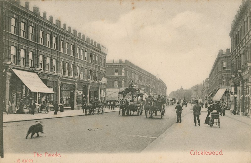 Paraden, Cricklewood af English Photographer