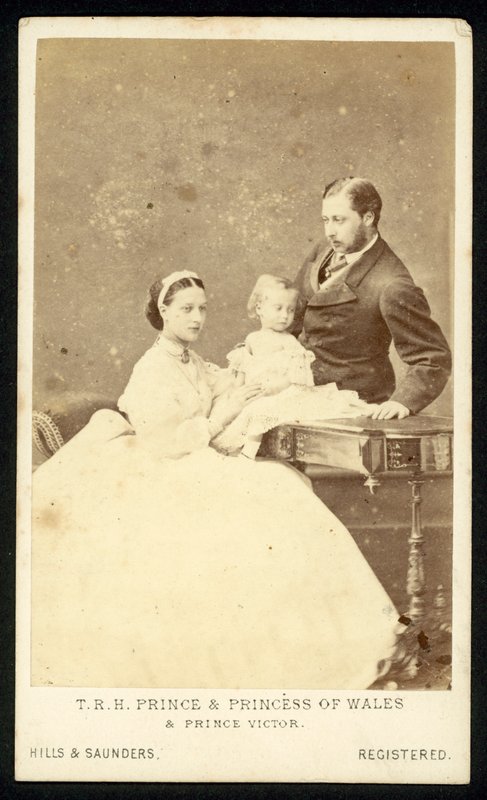 Prinsen og Prinsessen af Wales og Prins Victor af English Photographer