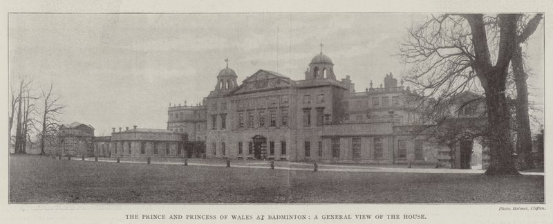 Prinsen og Prinsessen af Wales ved Badminton, en generel udsigt over huset af English Photographer