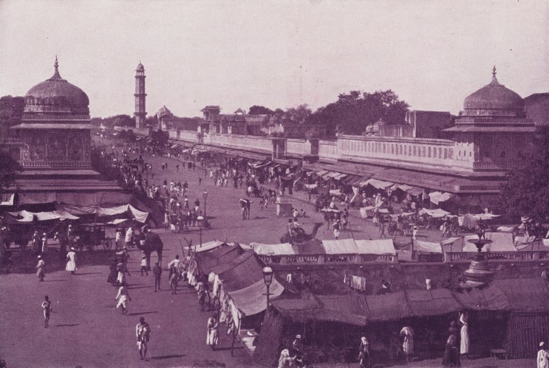 The Principal Street, Jeypore af English Photographer