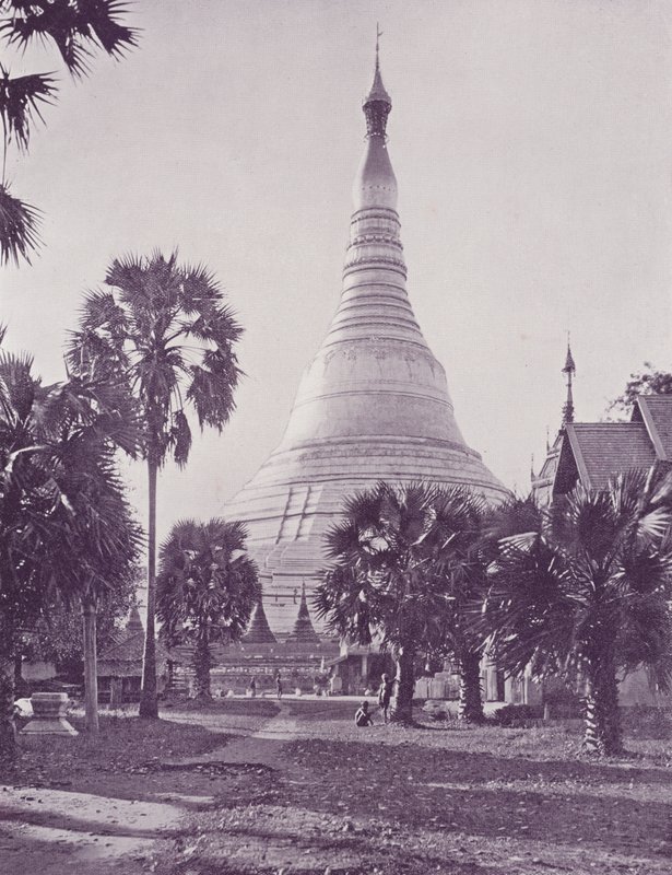 Shway Dagon Pagoda, Rangoon af English Photographer