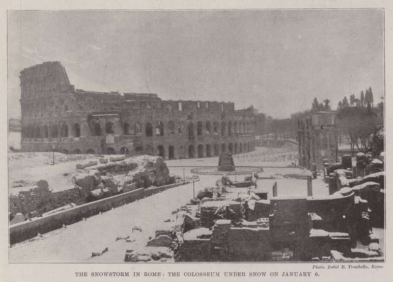 Snestormen i Rom, Colosseum under sne den 6. januar af English Photographer