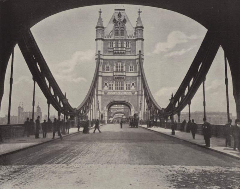 Tower Bridge (s/h-foto) af English Photographer