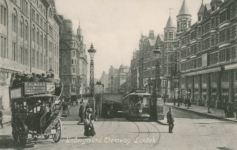 Underjordisk sporvogn, Southampton Row, London af English Photographer