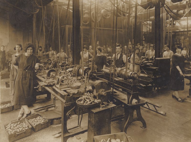 Uidentificeret engelsk ingeniørarbejde, begyndelsen af det 20. århundrede (s/h foto) af English Photographer
