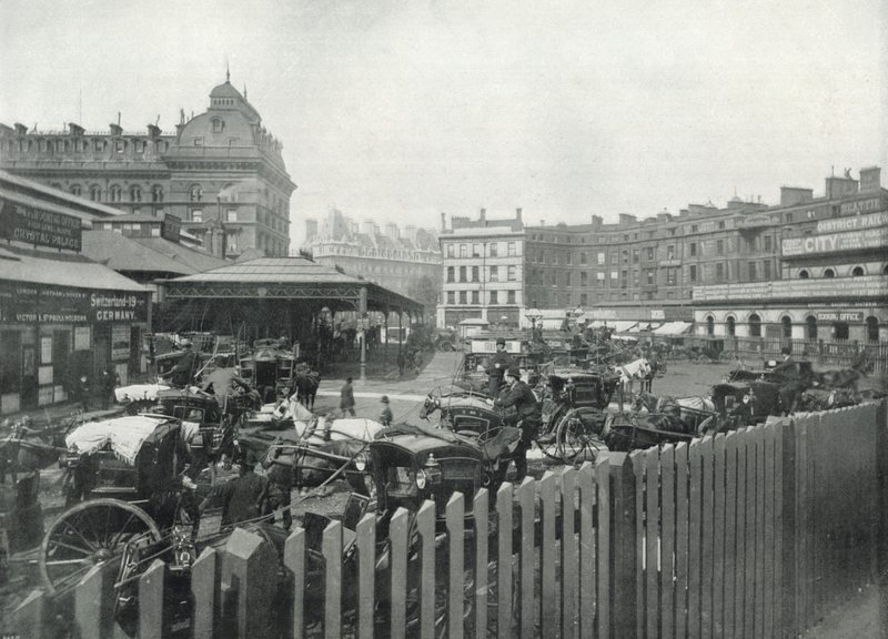 Victoria Station, General View of Station Yard (s/h foto) af English Photographer