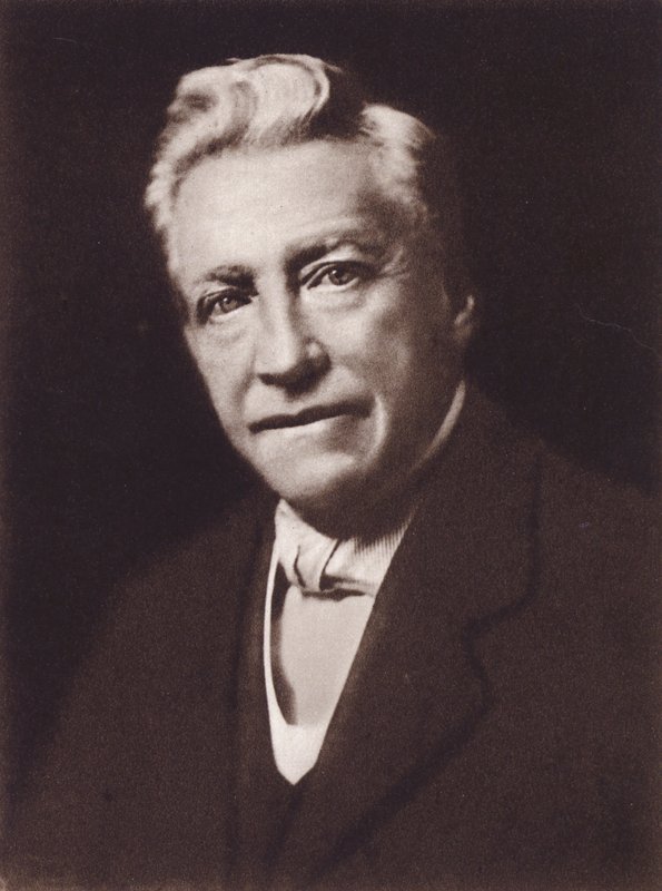 William Hesketh Lever, First Viscount Leverhulmedani af English Photographer