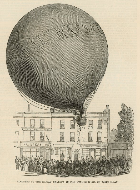 Uheld med Nassau-ballonen af English School