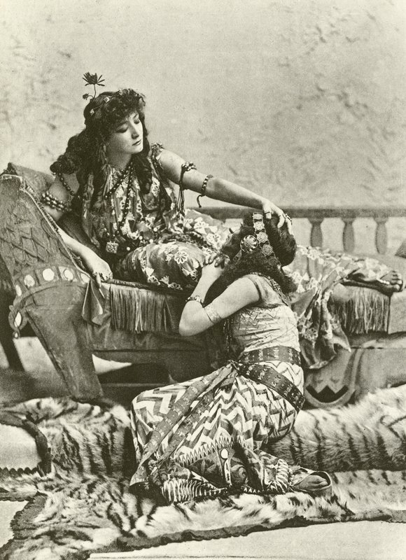 Bernhardt som Cleopatra (dybtryk) af English School