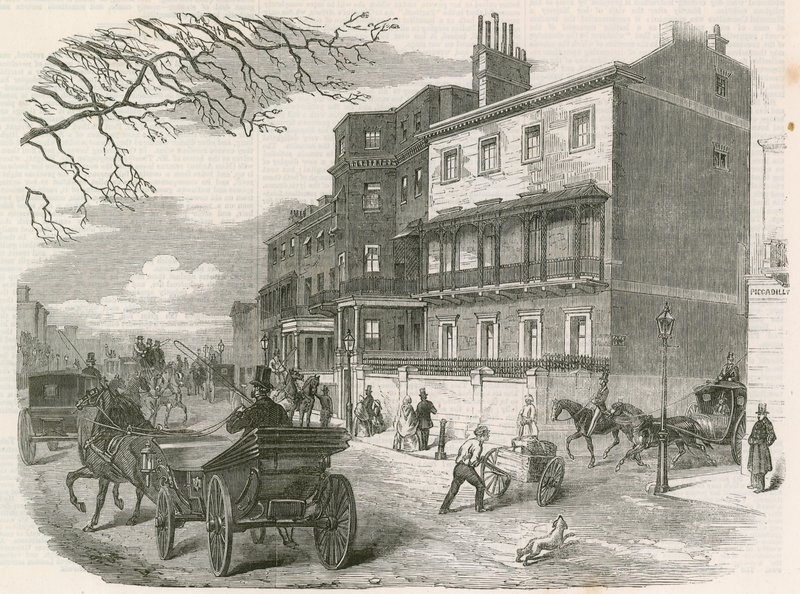 Gloucester House, Piccadilly, London, residensen for den afdøde hertuginde af Gloucester af English School
