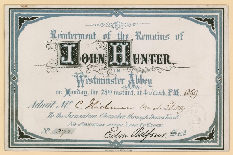 Invitation til genindsættelse af John Hunters forbliver i Westminster Abbey, London, 28. marts 1859 af English School