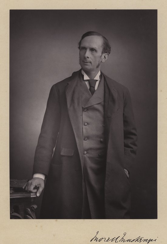 Sir Morell Mackenzie, engelsk læge af English School