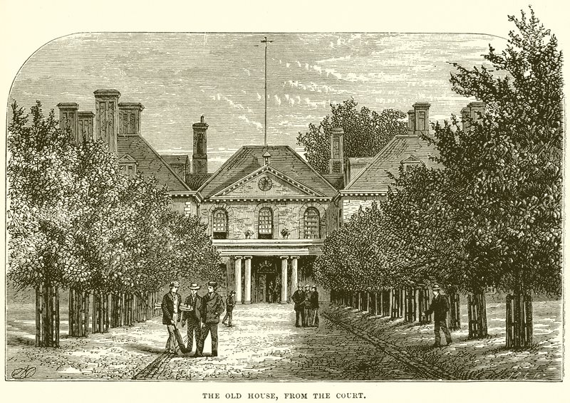 Det Gamle Hus, fra Hoffet af English School