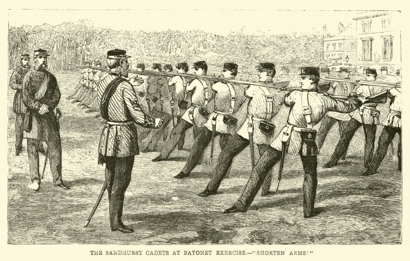 Sandhurst-kadetterne til bajonetøvelse, forkort arme! af English School