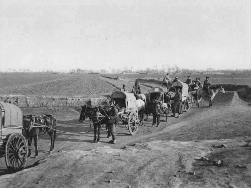 Chihli, nordkinesiske rejsevogne på Peking-sletten (s/h-foto) af Ernst Boerschmann