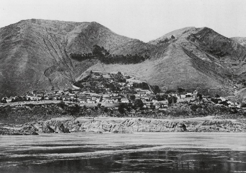 Kueichoufu, Szechuan, Byen Kueichou ved Yangtze (s/h-foto) af Ernst Boerschmann