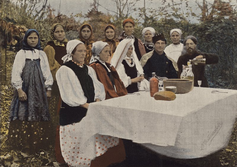 Russisk bryllup i landsbyen af European Photographer